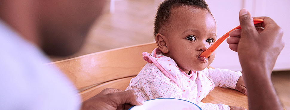 Alimentação Bebê: 4 receitas de papinhas super nutritivas e de rápido preparo.